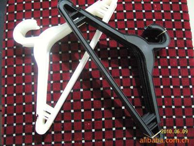 【一次性衣架、寵物衣架、成品衣衣架】價(jià)格,廠家,圖片,其他塑料制品,安徽省桐城市美佳藝塑業(yè)-